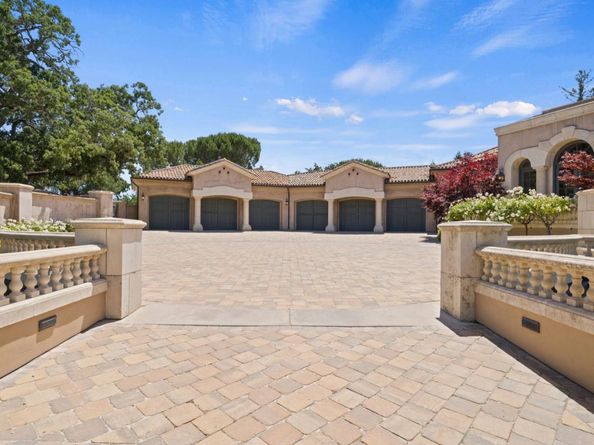 25751 Elena Road, Los Altos Hills CA 94022