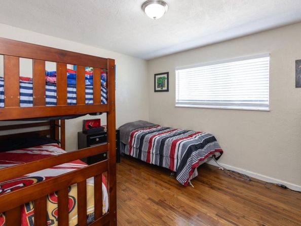 Calabasas, Watsonville CA 95076