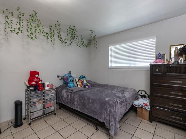 Calabasas, Watsonville CA 95076