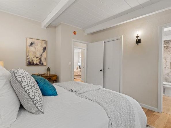 3902 Laguna, Palo Alto CA 94306