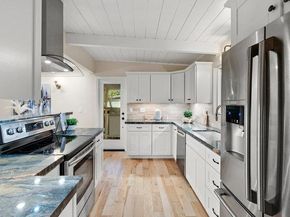 3902 Laguna, Palo Alto CA 94306