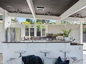 2203 Allegheny Way, San Mateo CA 94402