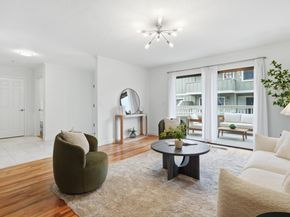 537 E McKinley Avenue B, Sunnyvale CA 94086