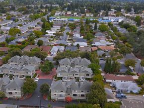 537 E McKinley Avenue B, Sunnyvale CA 94086