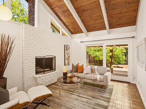 Undisclosed Address #ML82050270, Cupertino CA 95014