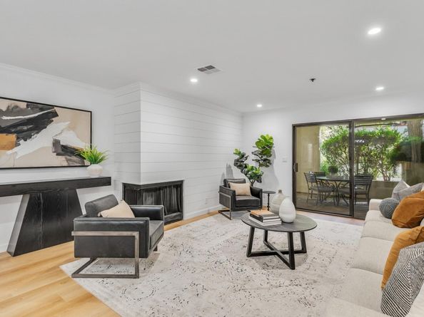 161 California Avenue K104, Palo Alto CA 94306