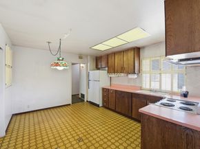 Undisclosed Address #ML82049614, San Jose CA 95123
