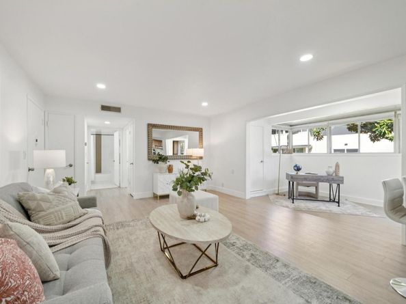 14225 Lora 21, Los Gatos CA 95032