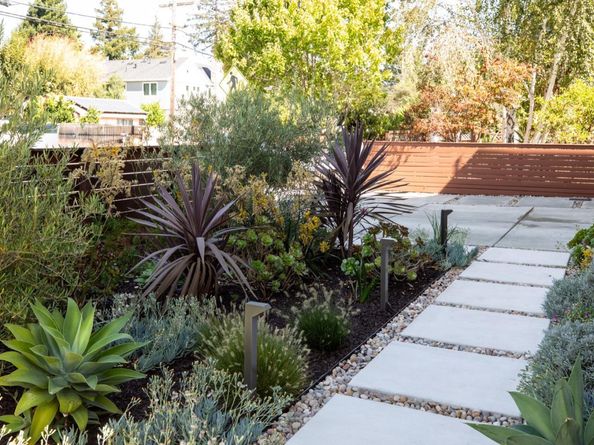 688 12th Avenue, Menlo Park CA 94025