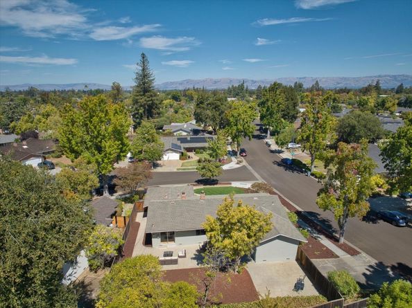 1653 Kitchener Drive, Sunnyvale CA 94087