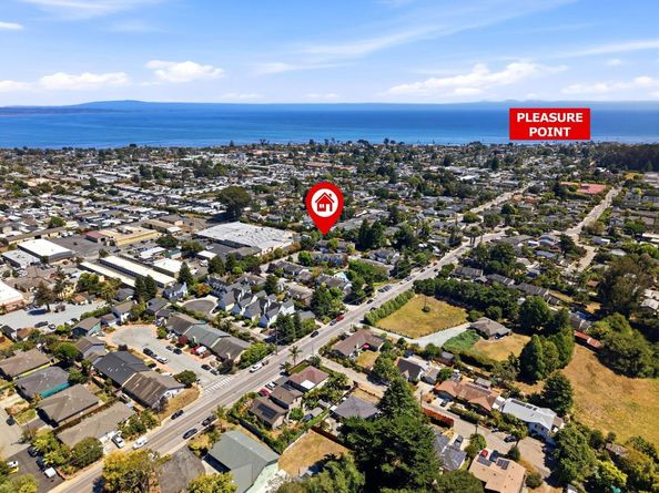 3021 Buckingham Lane, Santa Cruz CA 95062