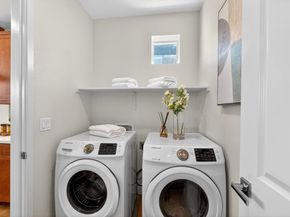 552 Galt Terrace 4, Sunnyvale CA 94085