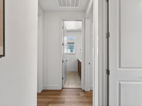 552 Galt Terrace 4, Sunnyvale CA 94085