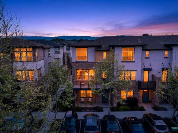 552 Galt Terrace 4, Sunnyvale CA 94085