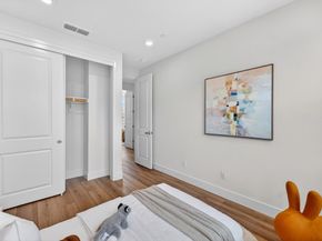 552 Galt Terrace 4, Sunnyvale CA 94085