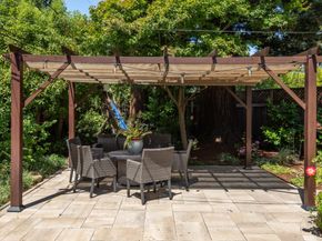 1011 Via Del Pozo, Los Altos CA 94022