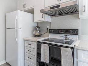835 Bing Drive 24, Santa Clara CA 95051