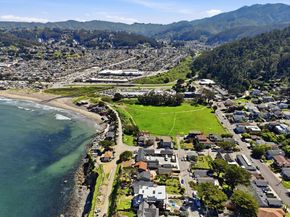 1207 Danmann Avenue, Pacifica CA 94044