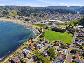 1207 Danmann Avenue, Pacifica CA 94044
