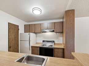 139 Piccadilly Place H, San Bruno CA 94066