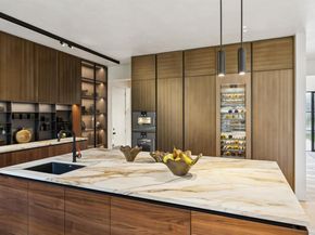 763 La Para Avenue, Palo Alto CA 94306