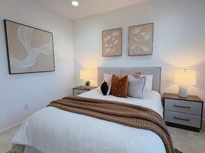 238 Peppermint Tree Terrace 5, Sunnyvale CA 94086