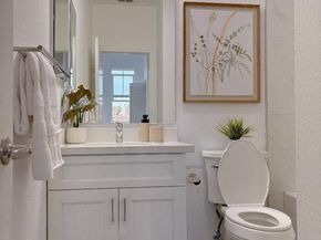 238 Peppermint Tree Terrace 5, Sunnyvale CA 94086