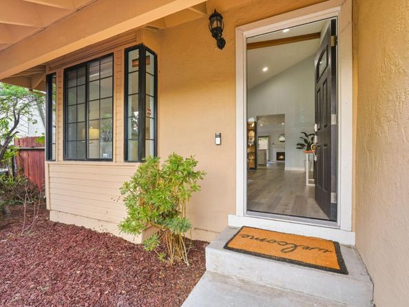 586 Old Evans Road, Milpitas CA 95035