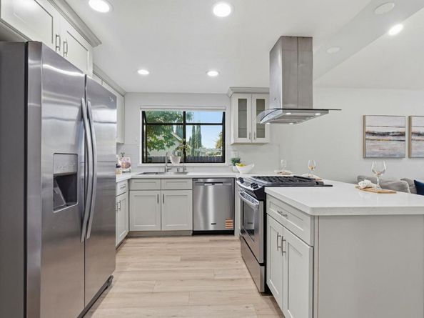 586 Old Evans Road, Milpitas CA 95035