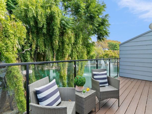 905 W Middlefield Road 982, Mountain View CA 94043
