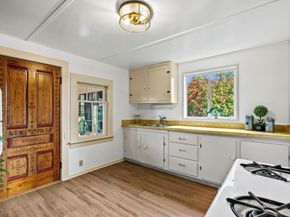 144 Averitt Street, Santa Cruz CA 95060