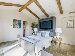 1711 Webster Street, Palo Alto CA 94301