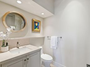 1711 Webster Street, Palo Alto CA 94301