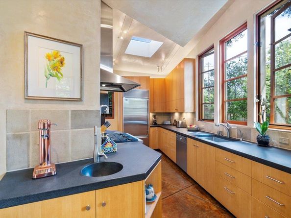 705 University Avenue, Los Altos CA 94022