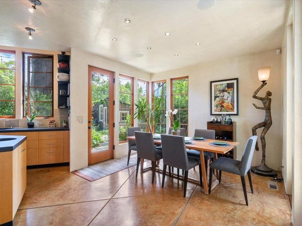 705 University Avenue, Los Altos CA 94022
