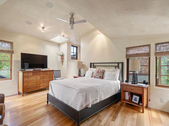 705 University Avenue, Los Altos CA 94022