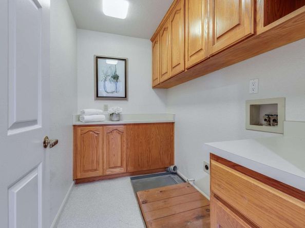 22346 Mcclellan Road, Cupertino CA 95014