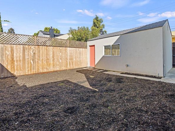 1463 103rd Avenue, Oakland CA 94603