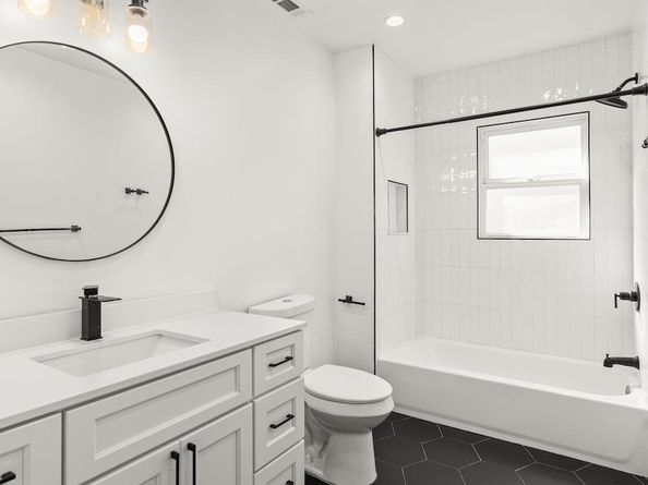 1463 103rd Avenue, Oakland CA 94603