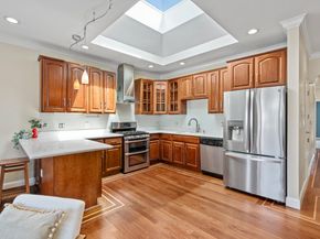 1047 Schwerin Street, Daly City CA 94014