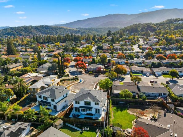 1685 Zinnia Lane, San Jose CA 95124