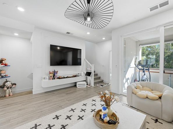 28983 Ashwell Avenue, Hayward CA 94544