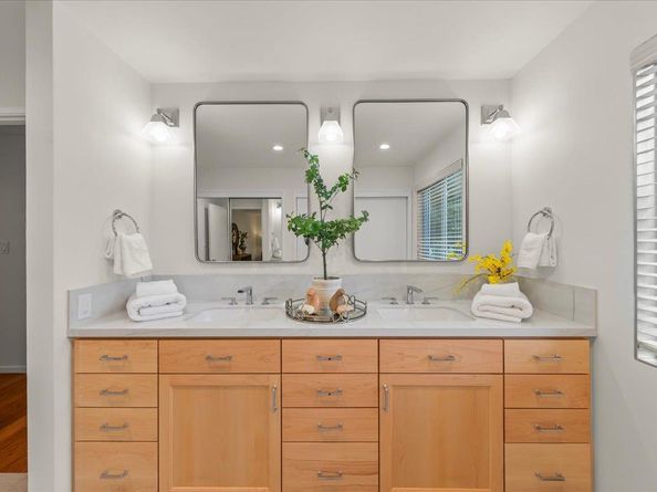 600 Pennsylvania Avenue 10, Los Gatos CA 95030