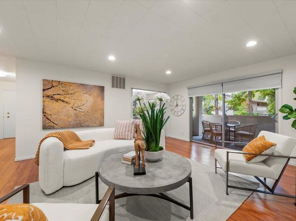 600 Pennsylvania Avenue 10, Los Gatos CA 95030