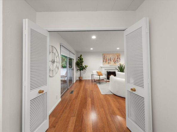 600 Pennsylvania Avenue 10, Los Gatos CA 95030