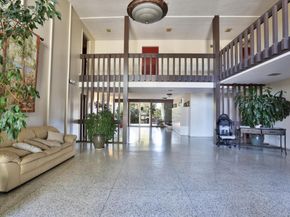 1458 Hudson Street 116, Redwood City CA 94061