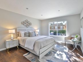 1458 Hudson Street 116, Redwood City CA 94061