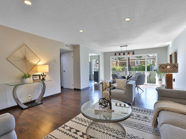 1458 Hudson Street 116, Redwood City CA 94061