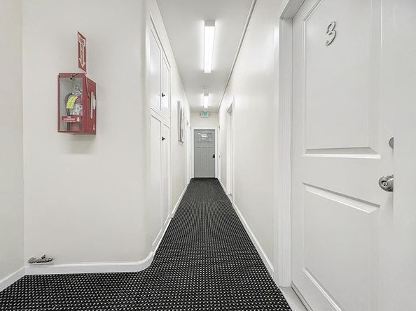 Waverley, Palo Alto CA 94301