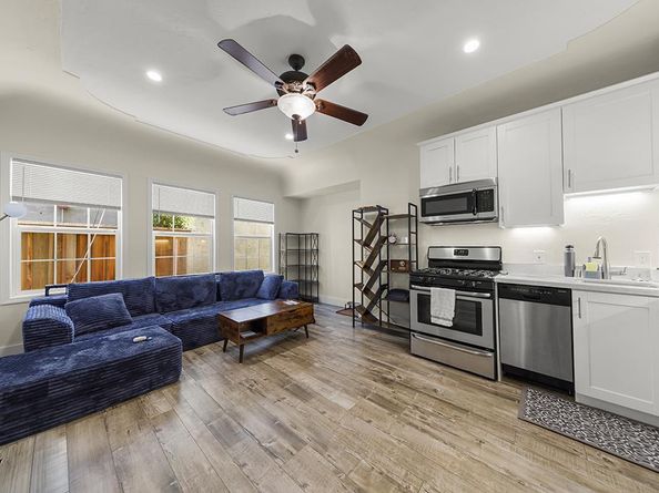 Waverley, Palo Alto CA 94301